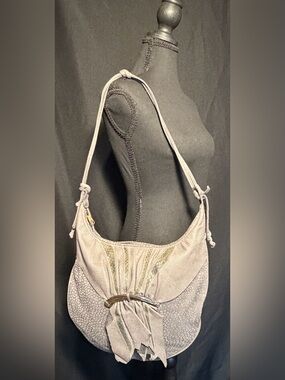 Seven Handbags By Dimitri Gray Suede Snakeskin Shell Boho Hobo Bag